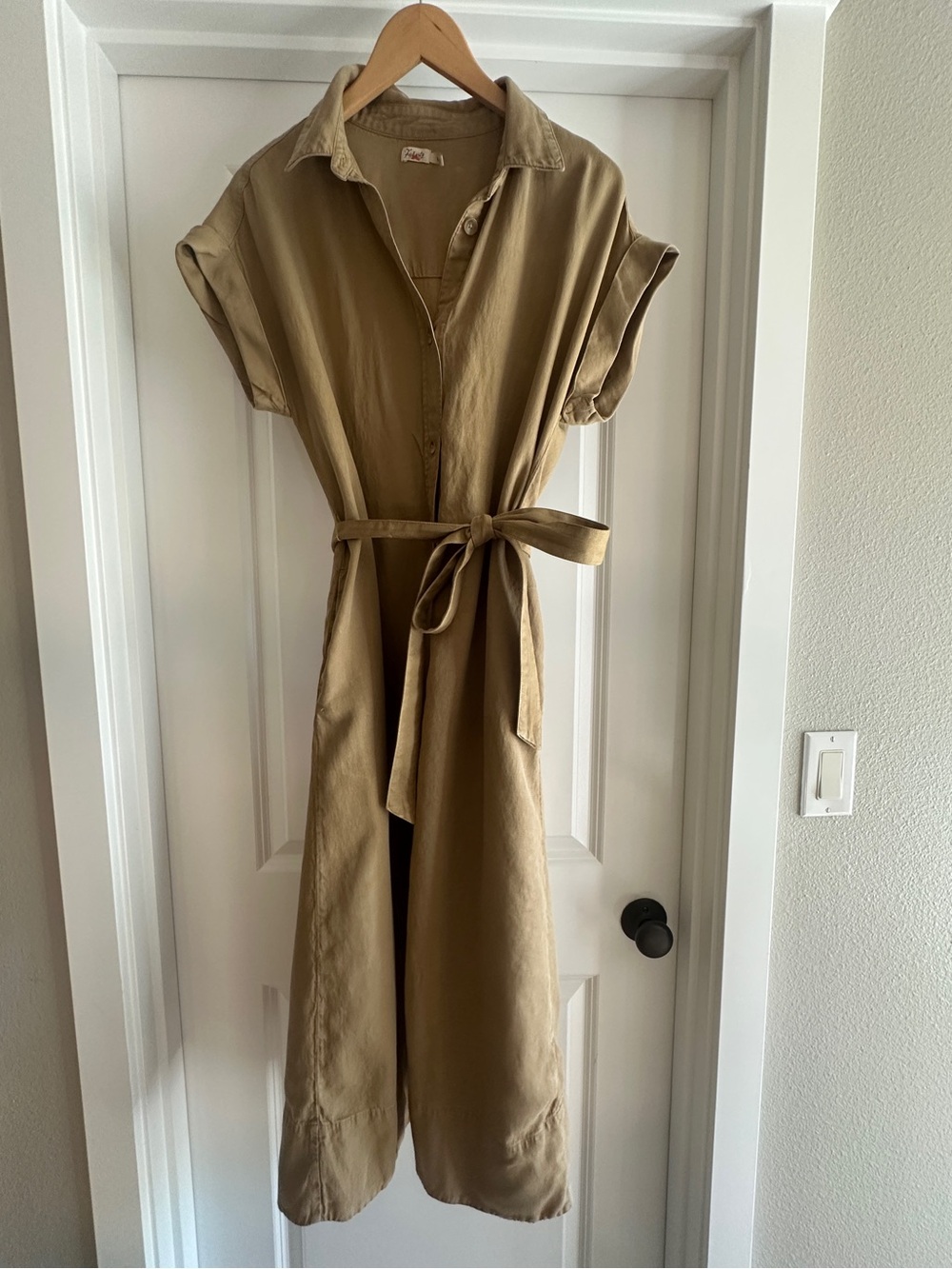FAHERTY Casual Tan Shirt Dress with Waist Tie